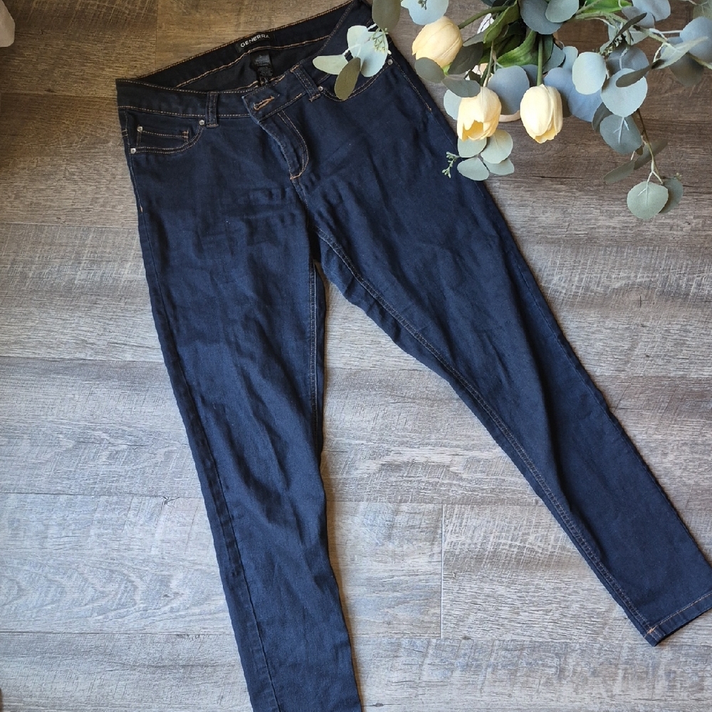 Generra Dark Blue Skinny Jeans Size 9